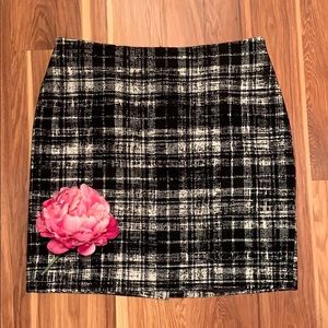Ann Taylor Plaid skirt